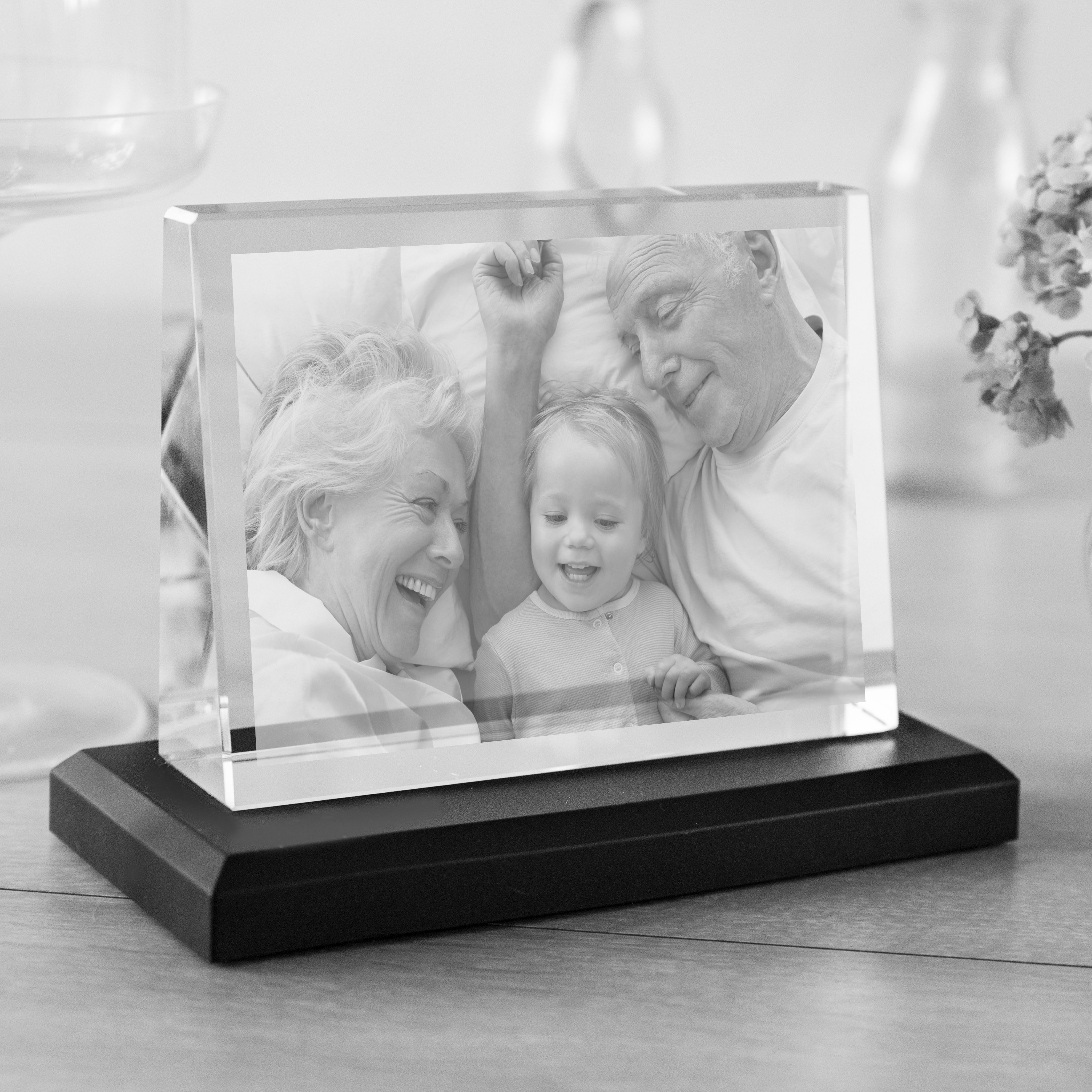 Geschenk für Oma und Opa – Glasfoto mit Kinder- und Familienfotos